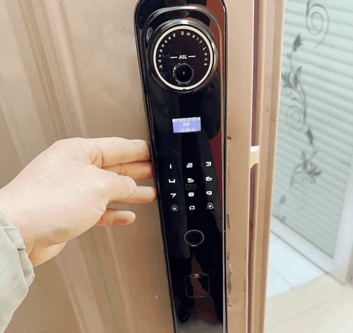 安全与颜值并存这些品牌用户满意度超高EVO视讯真人智能锁十大品牌排行：(图3)