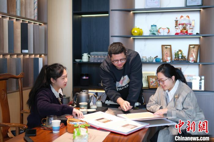 家”：闽台夫妻的大陆家装创业路EVO视讯真人从“小家”到“万