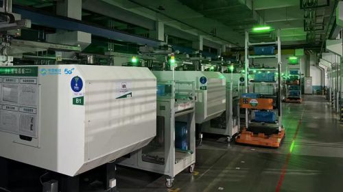 黑灯工厂无人化生产2秒一个产品效率超越7